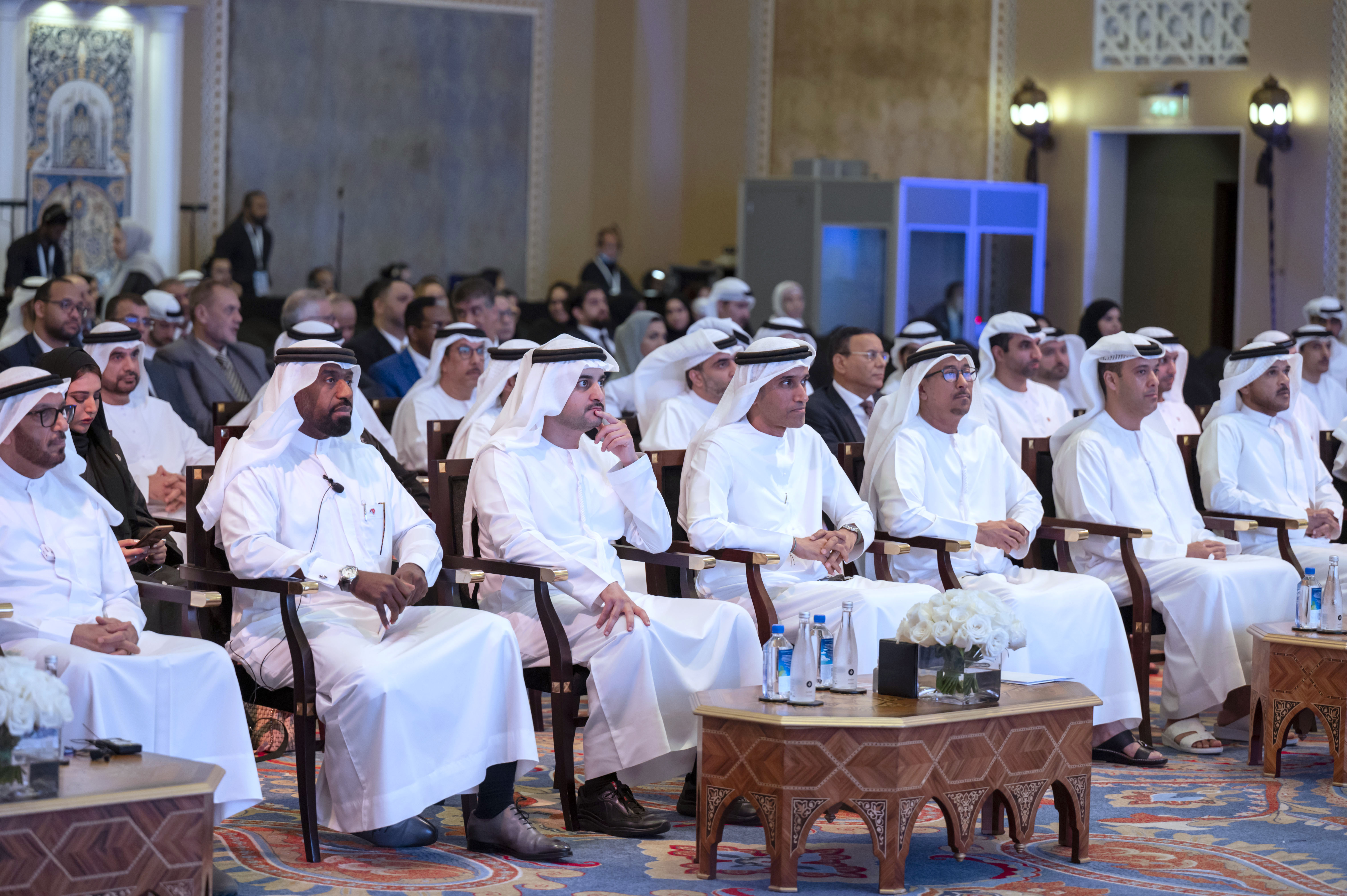 مكتوم بن محمد يشهد افتتاح مؤتمر «استشراف مستقبل التدقيق الحكومي»